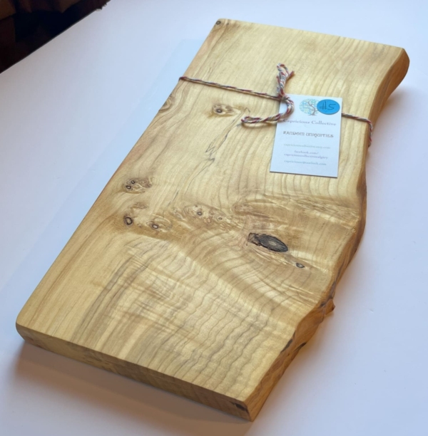 Charcuterie Board Pine 14" x 7" - Image 2